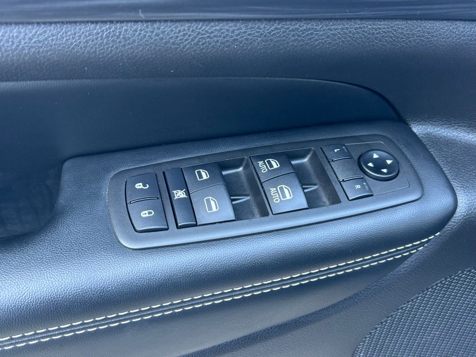 2021 Jeep Grand Cherokee Freedom Edition