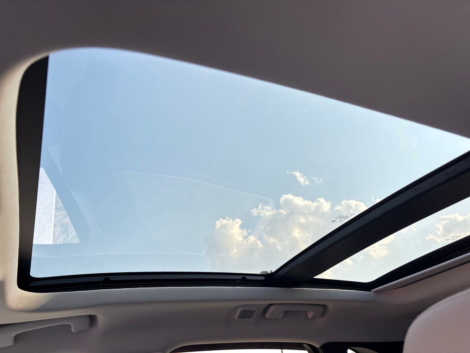 2022 Ford Escape Hybrid Titanium