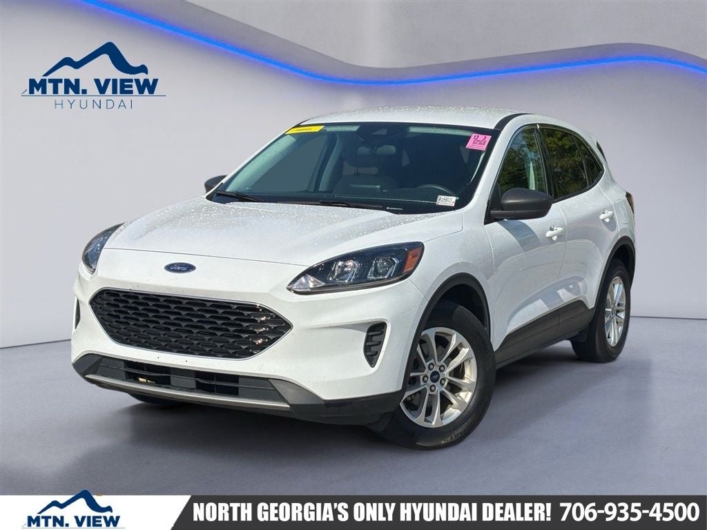 2022 Ford Escape Hybrid SE