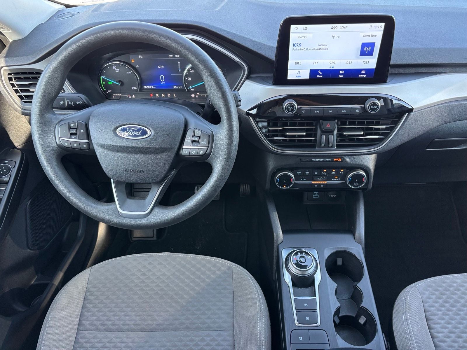 2022 Ford Escape Hybrid SE