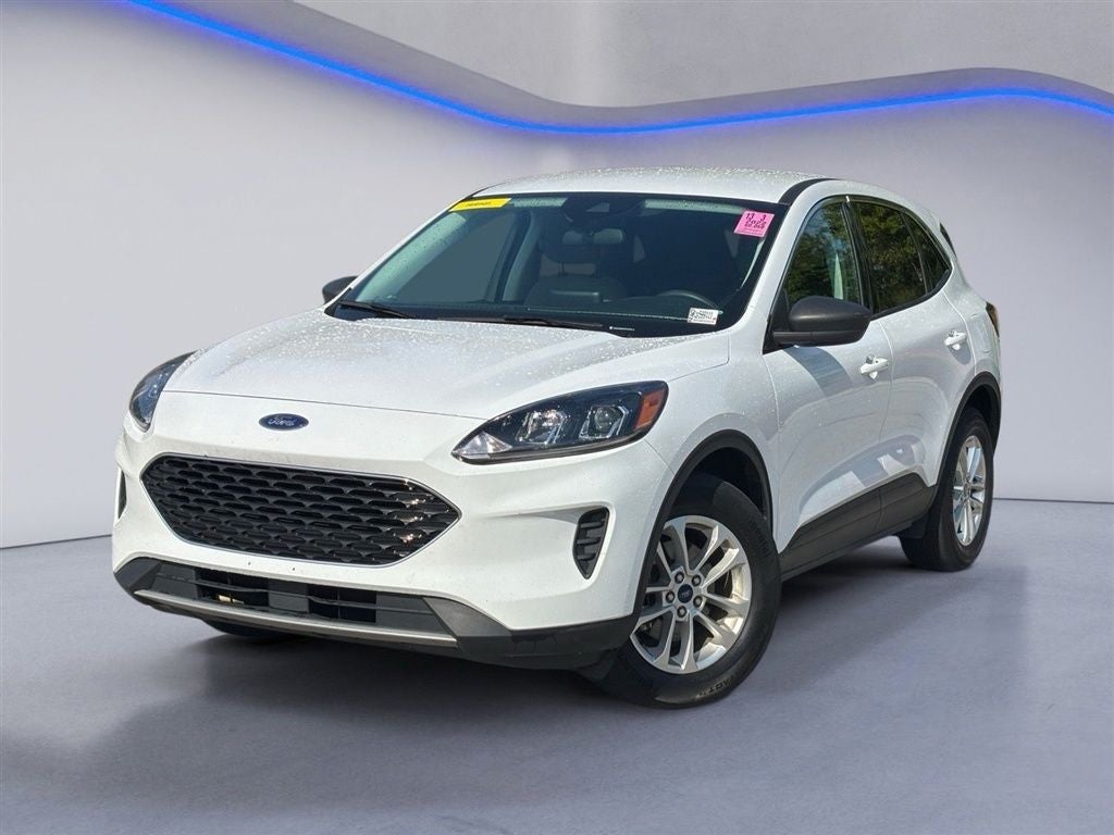 2022 Ford Escape Hybrid SE