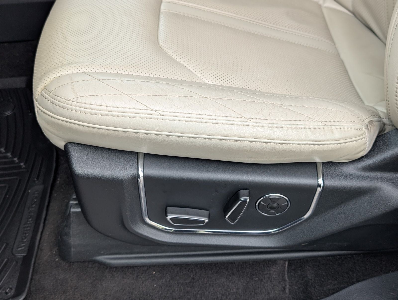 2020 Ford Expedition Platinum