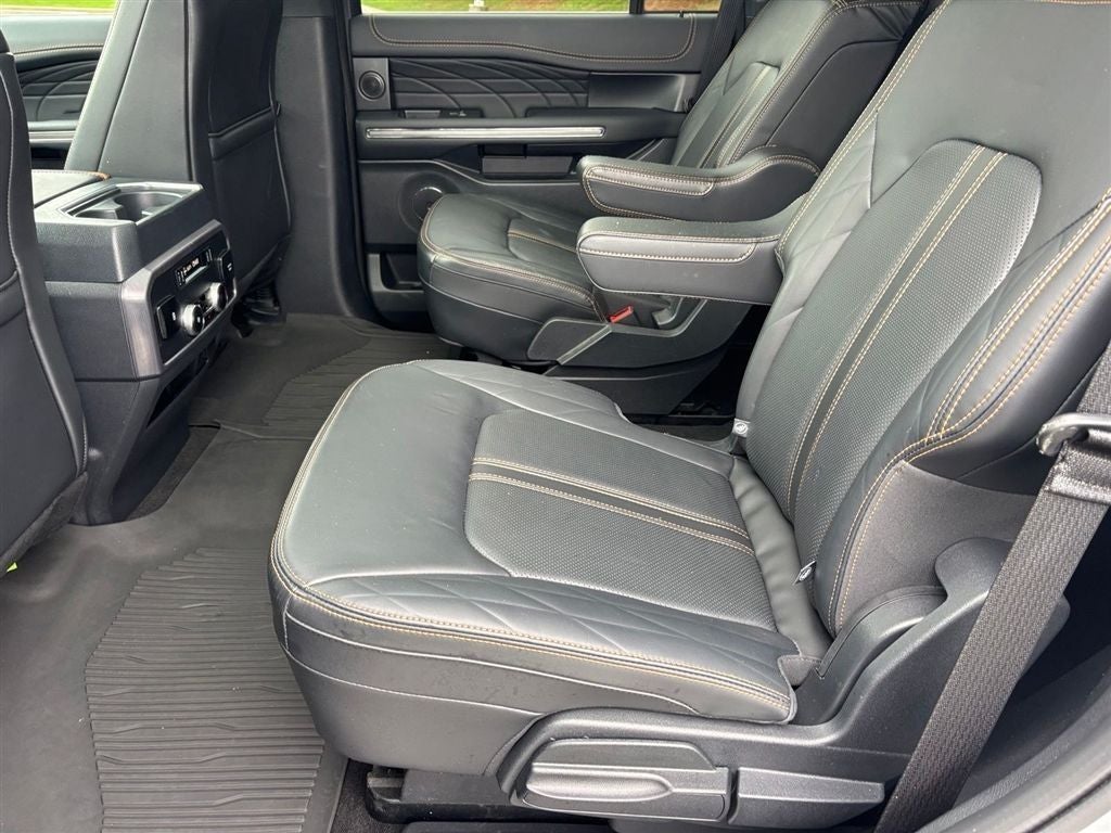 2024 Ford Expedition Platinum