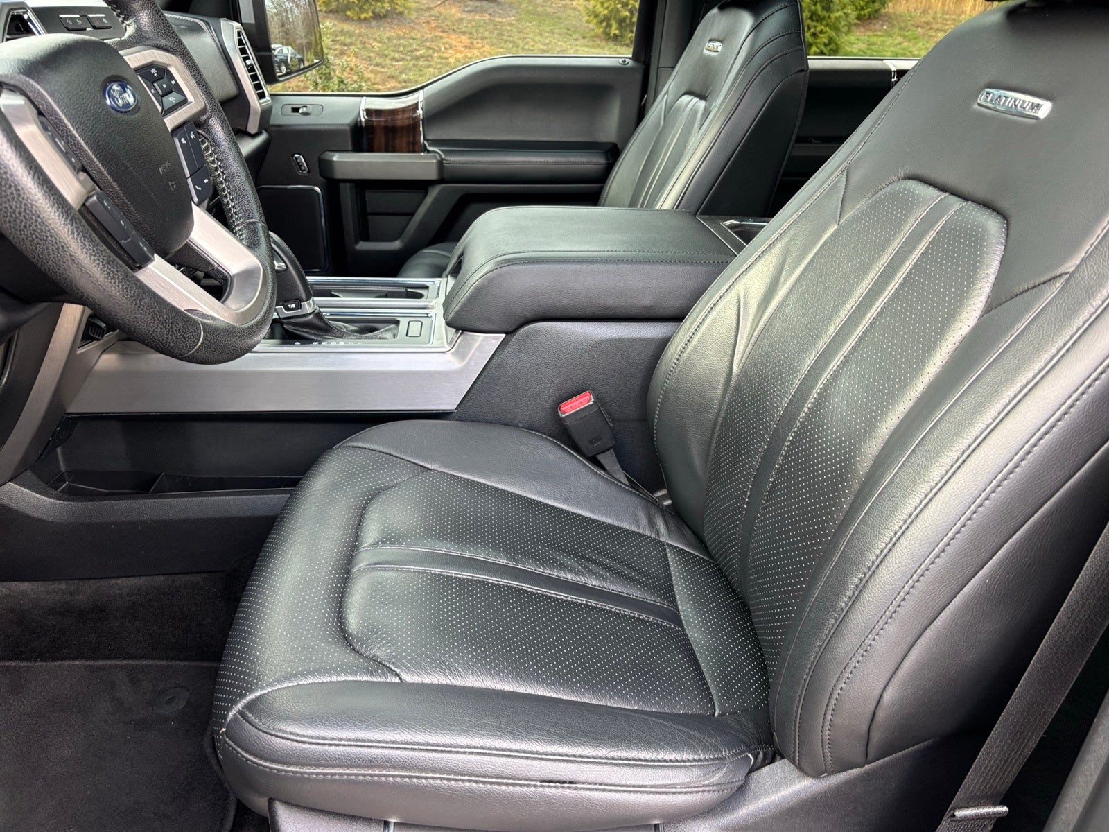 2015 Ford F-150 Platinum