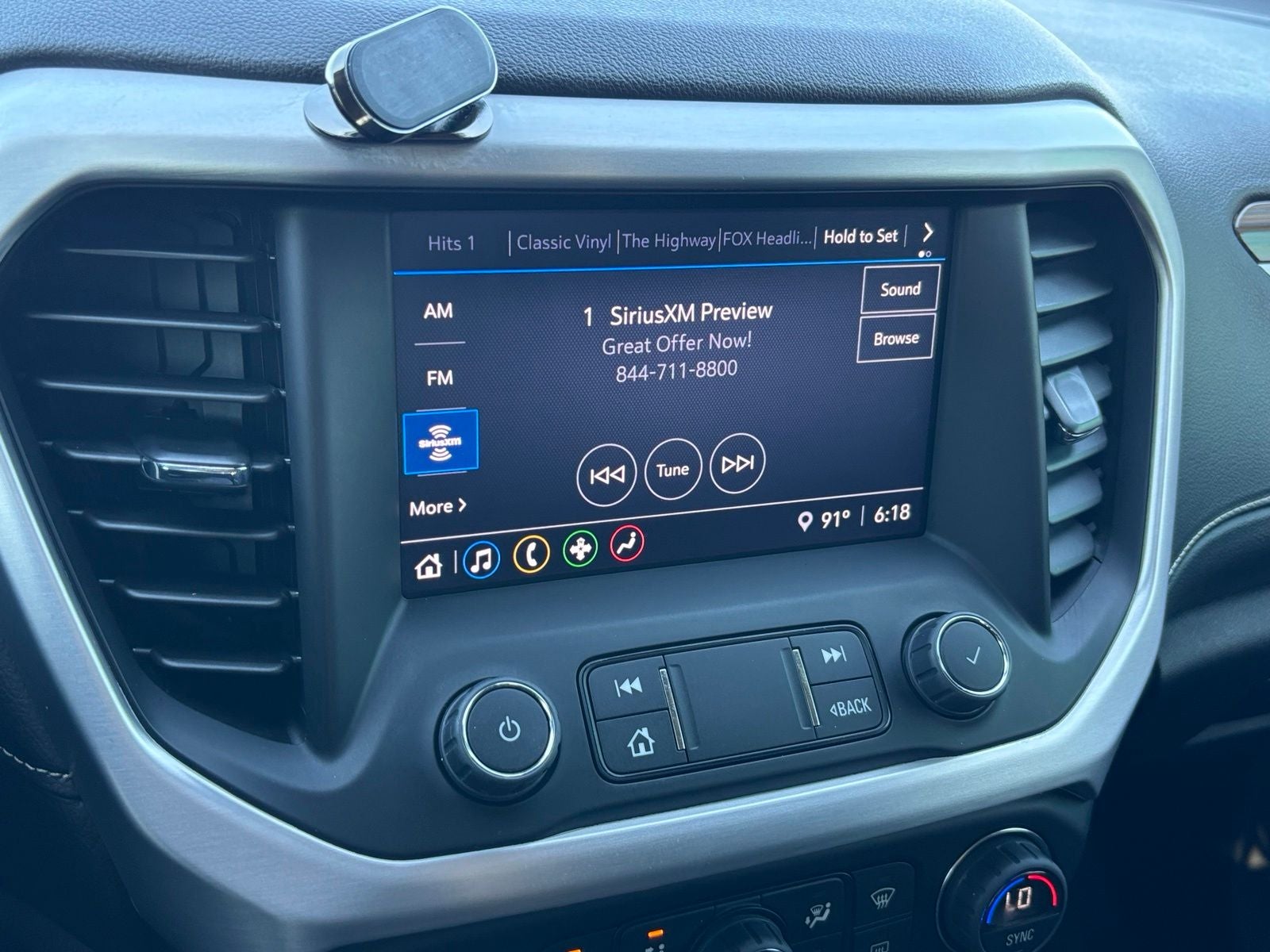 2023 GMC Acadia SLE