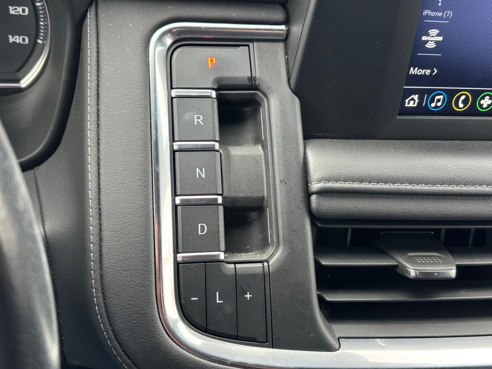 2022 Chevrolet Tahoe LS