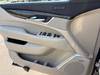 2019 Cadillac Escalade Luxury