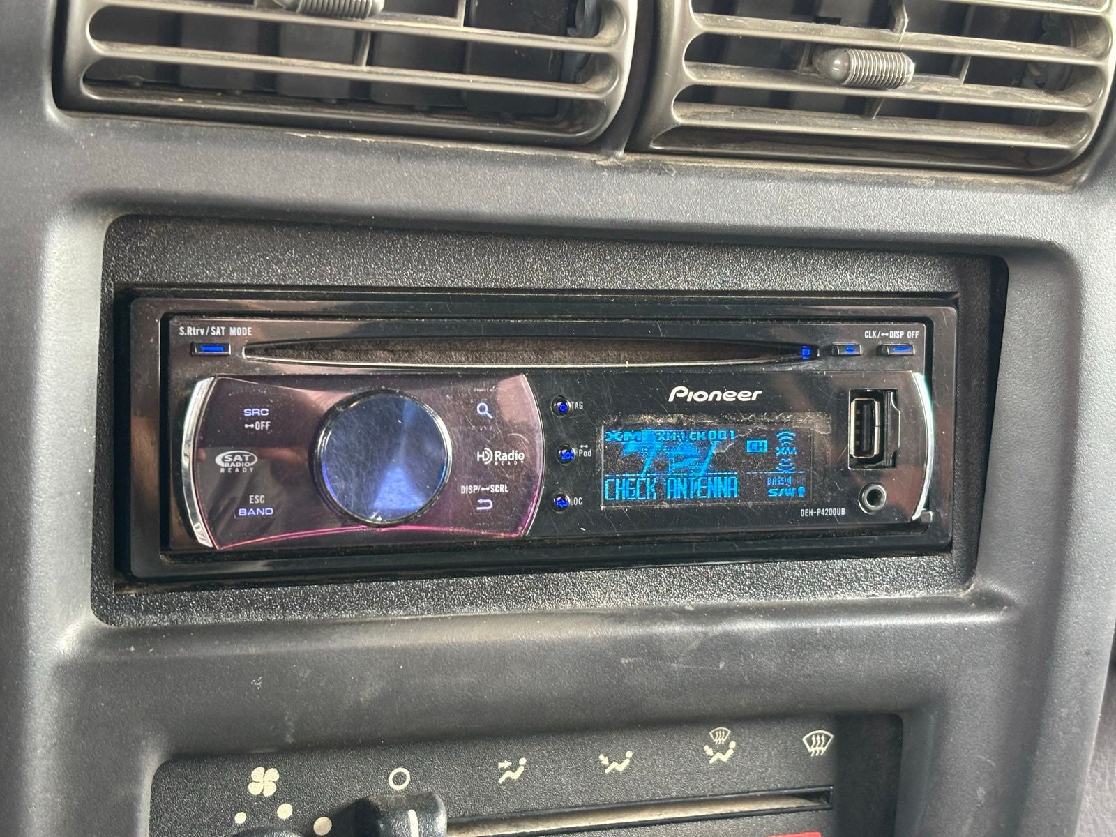1997 Jeep Wrangler SE