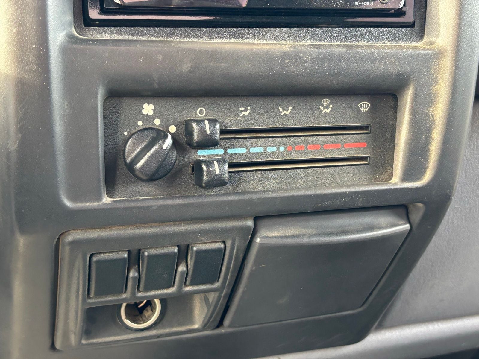 1997 Jeep Wrangler SE