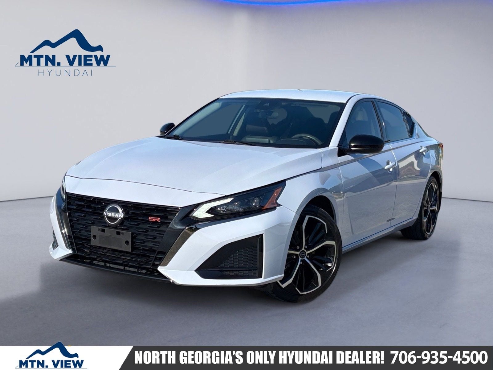2024 Nissan Altima 2.5 SR's photo