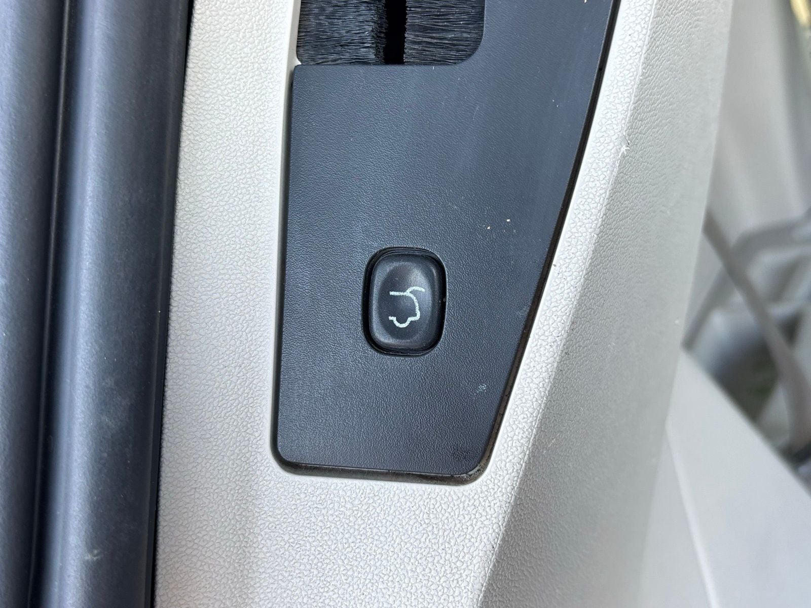 2010 Chrysler Town & Country Touring
