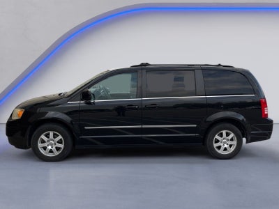 2010 Chrysler Town & Country Touring