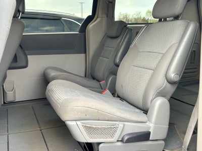 2010 Chrysler Town & Country Touring