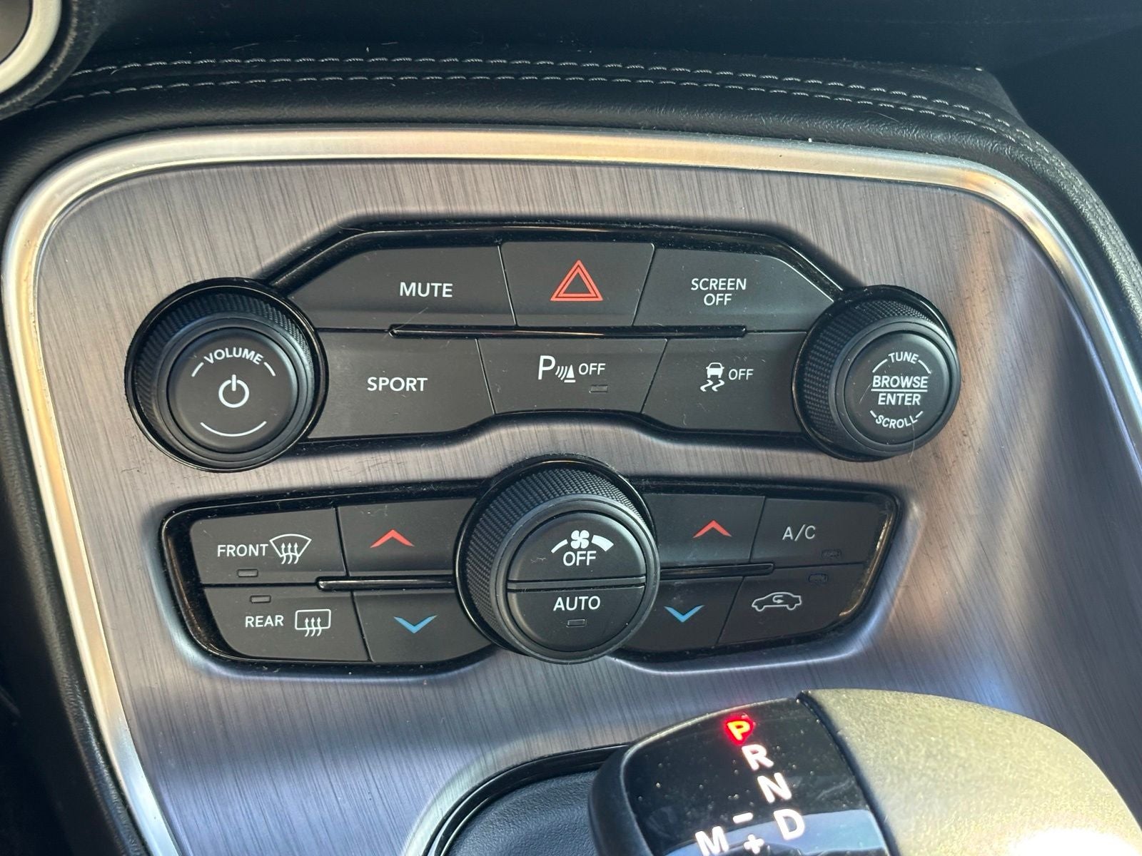 2018 Dodge Challenger R/T Shaker