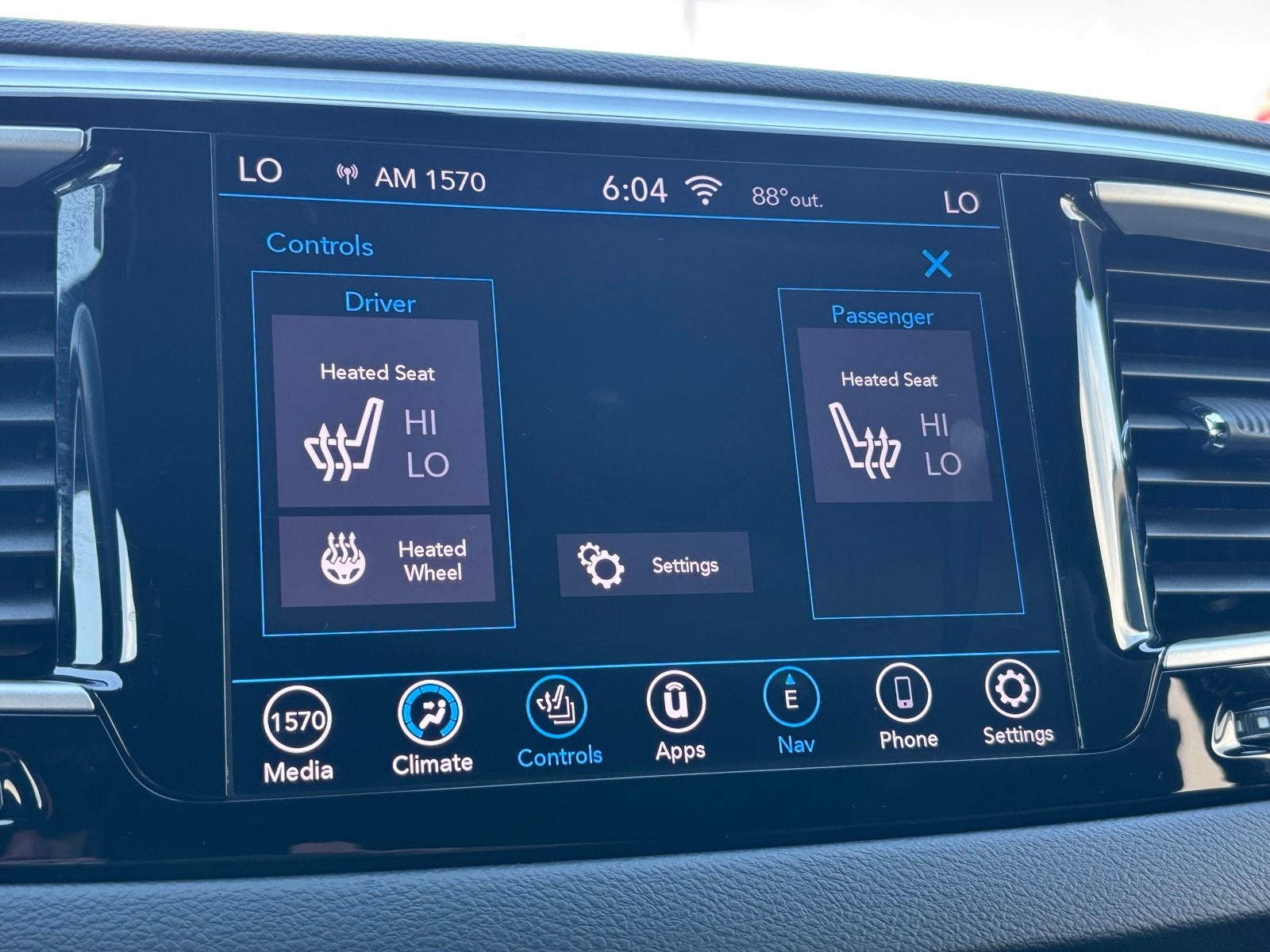2020 Chrysler Pacifica Touring L