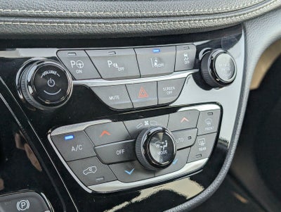 2024 Chrysler Pacifica Hybrid Select S Appearance