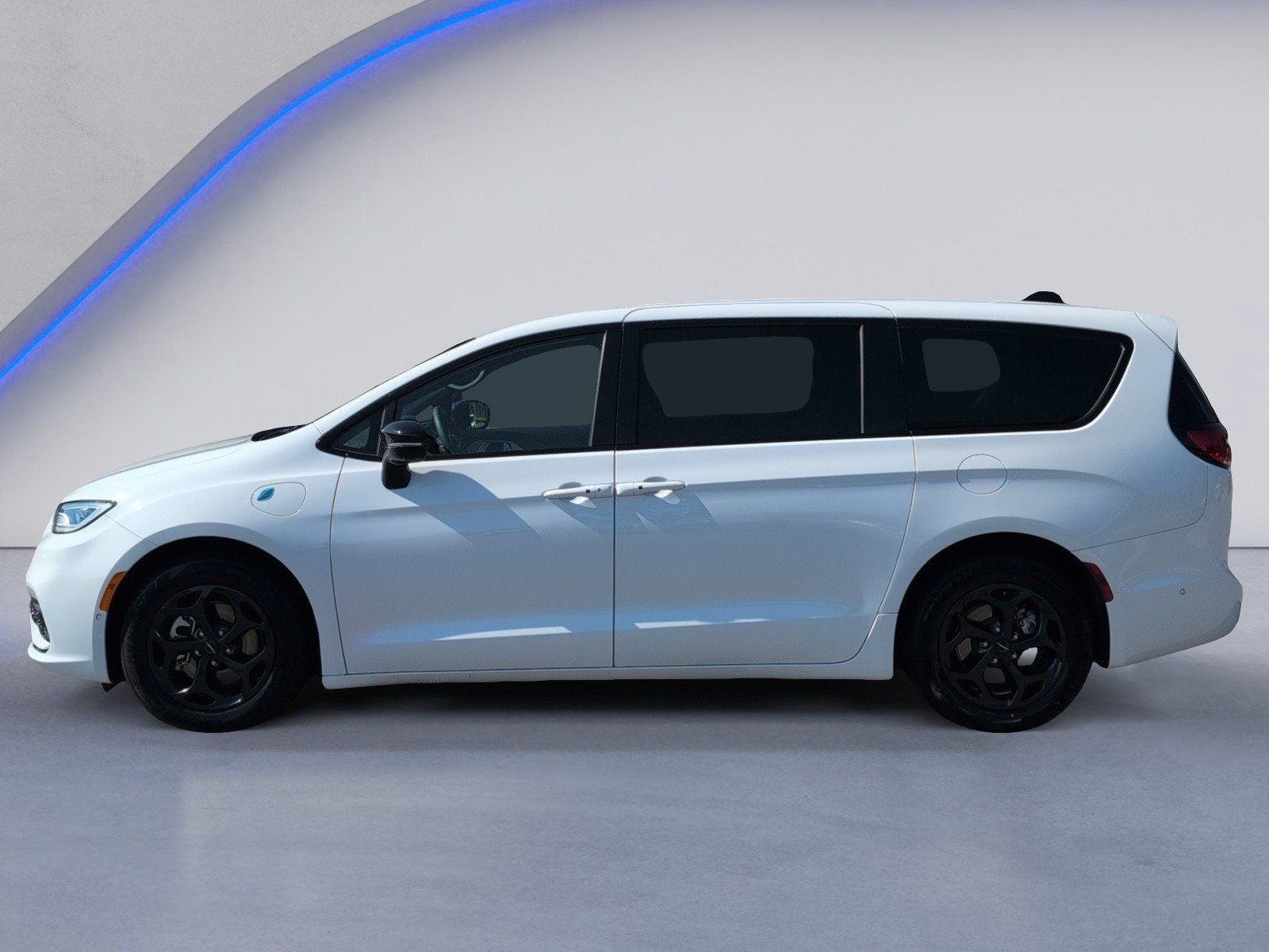2024 Chrysler Pacifica Hybrid Select S Appearance