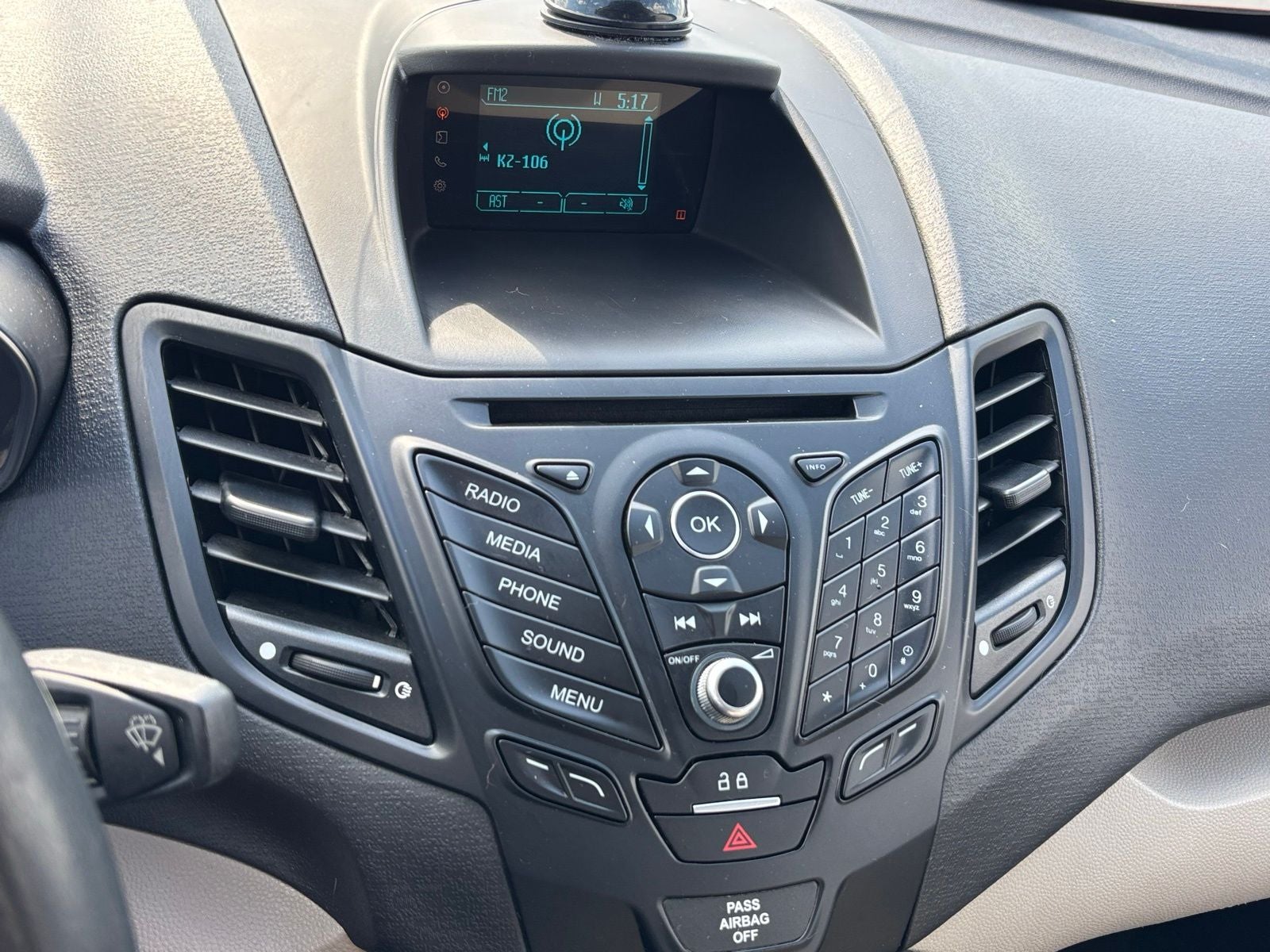 2016 Ford Fiesta SE