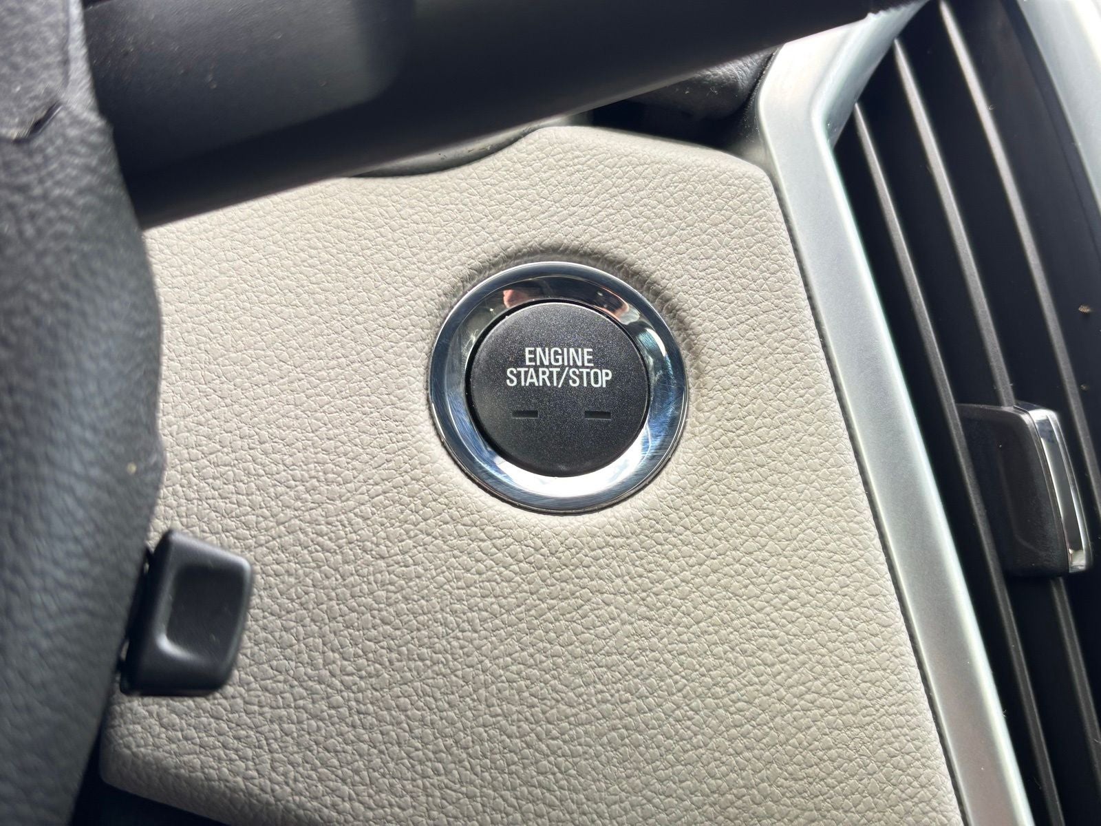 2015 Cadillac SRX Luxury