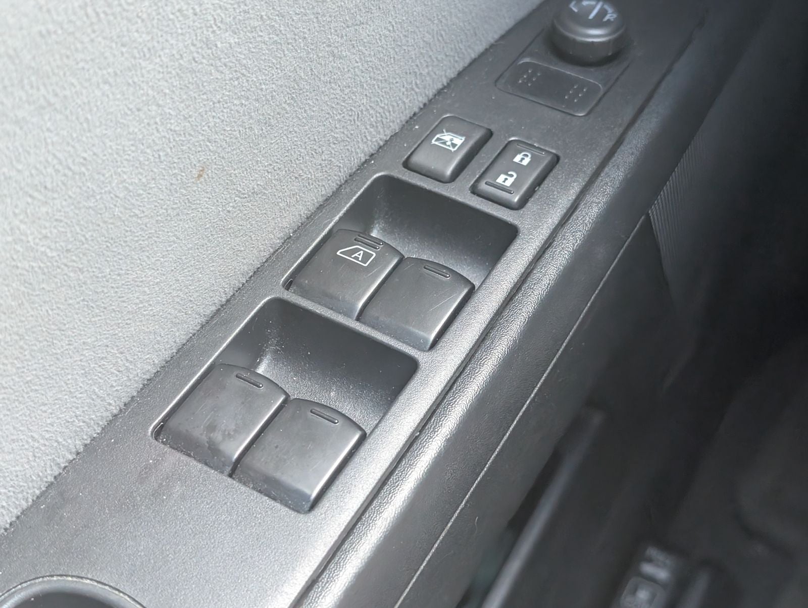 2012 Nissan Sentra 2.0 SR