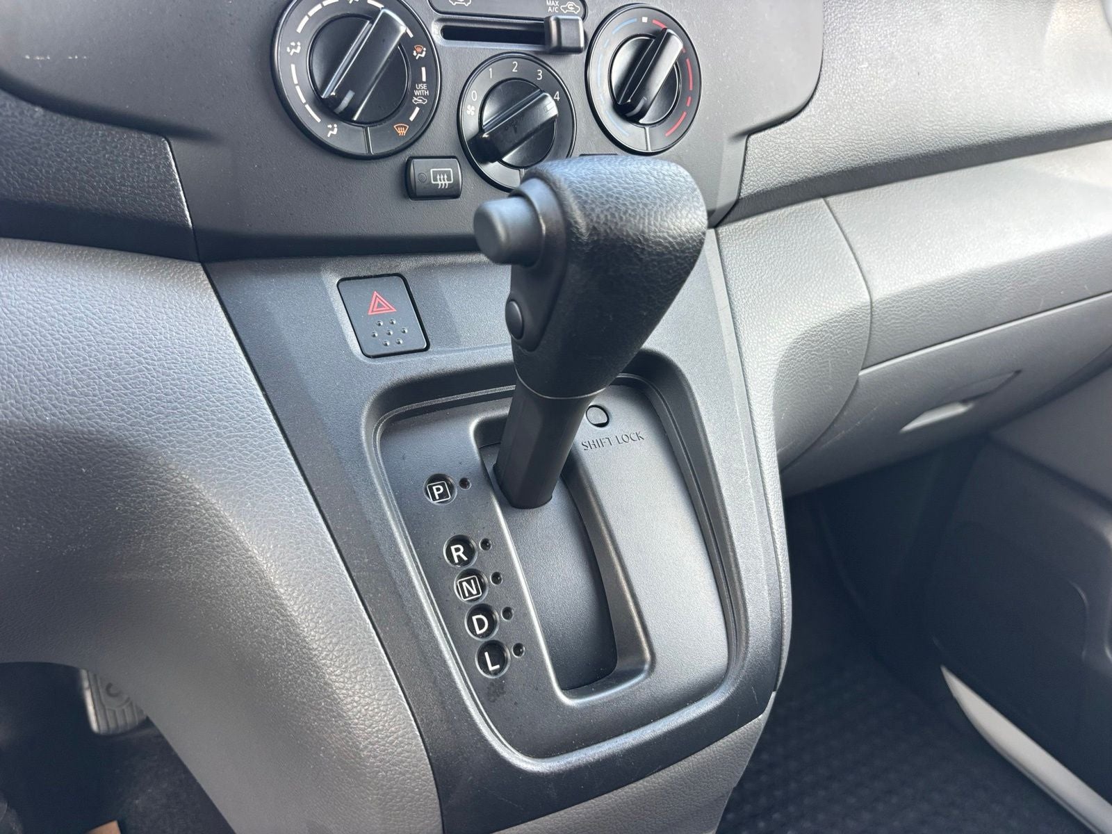 2020 Nissan NV200 SV