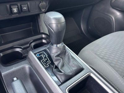 2022 Toyota Tacoma SR5 V6