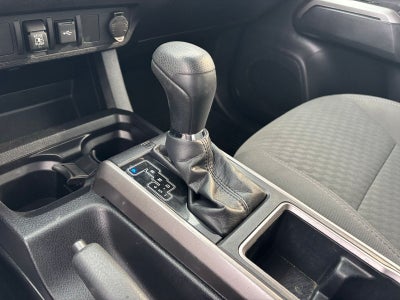 2022 Toyota Tacoma SR5 V6