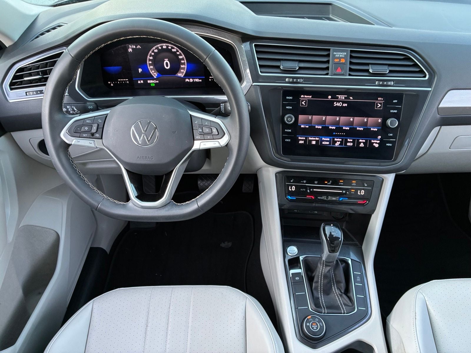 2023 Volkswagen Tiguan 2.0T SE