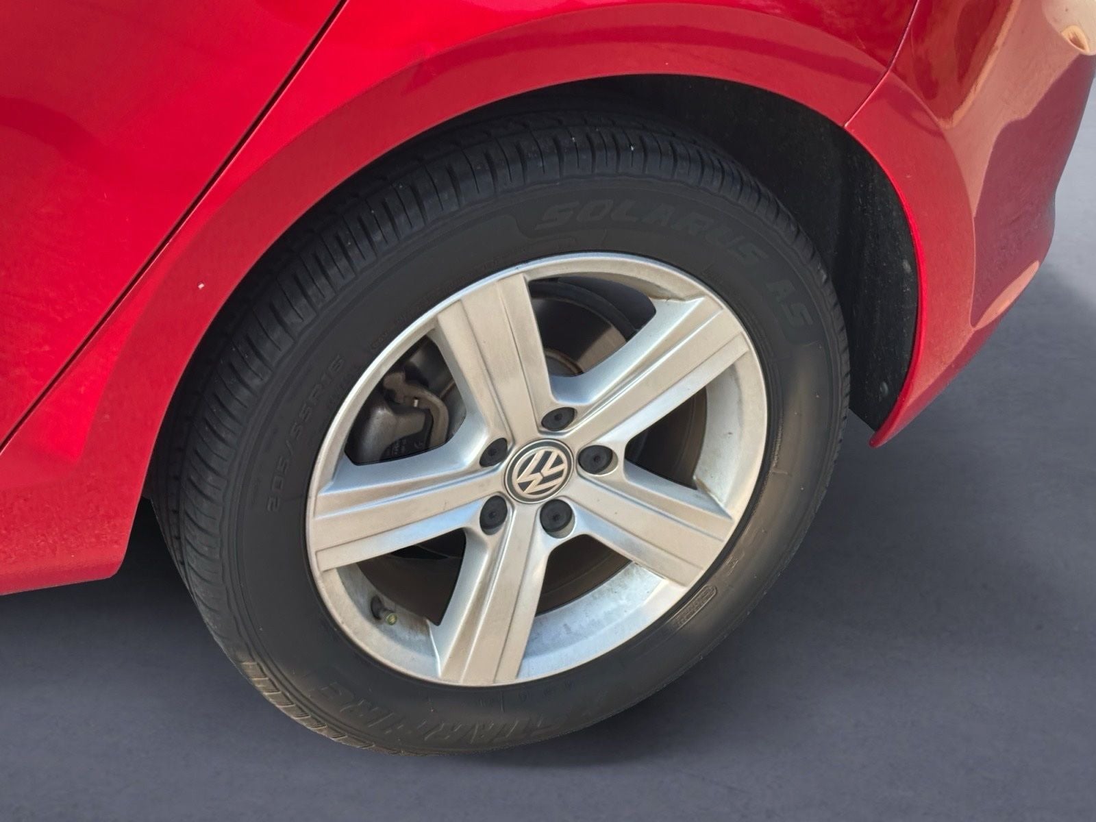 2017 Volkswagen Golf Wolfsburg