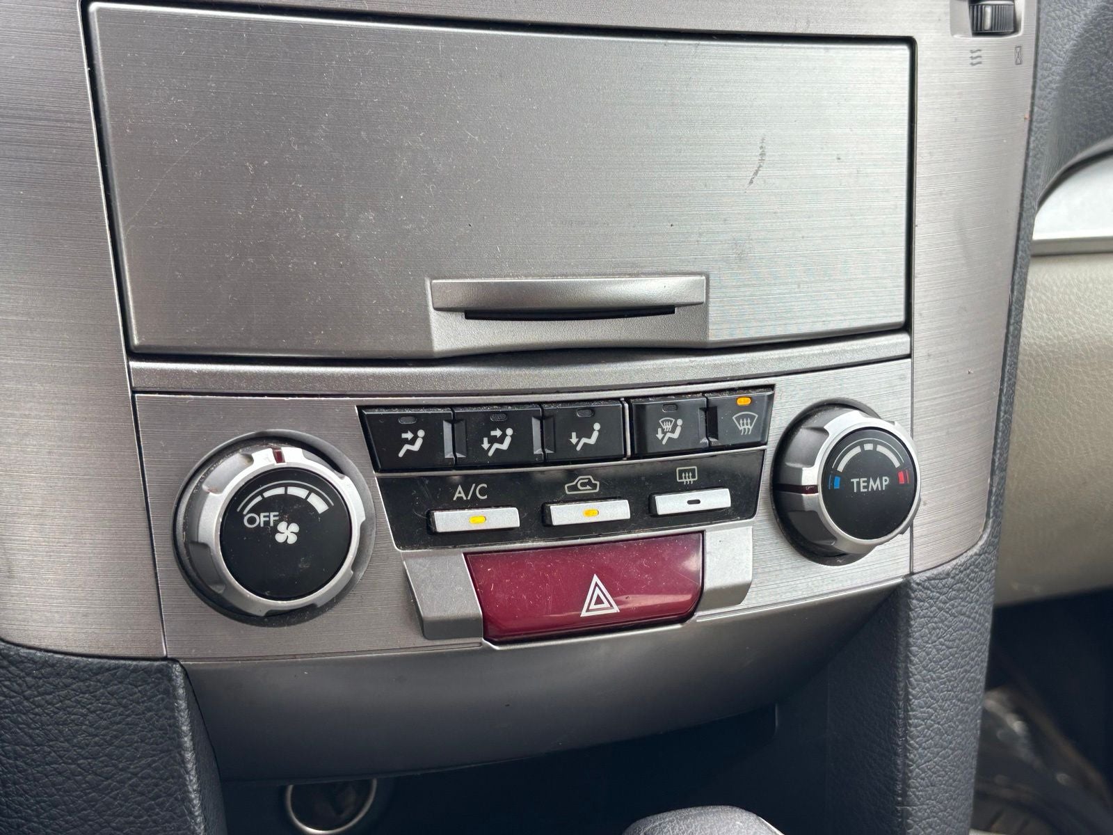 2012 Subaru Outback 2.5i Premium