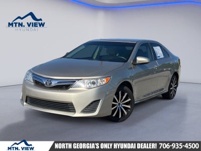 2014 Toyota Camry LE