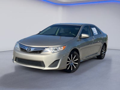 2014 Toyota Camry LE