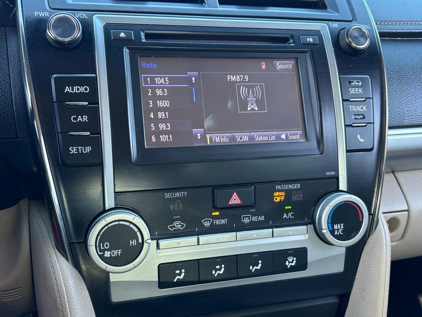 2014 Toyota Camry LE
