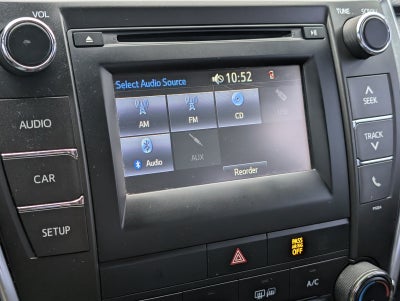 2016 Toyota Camry SE