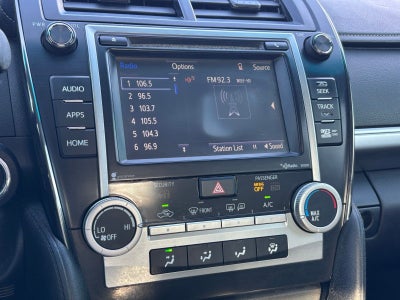 2014 Toyota Camry SE