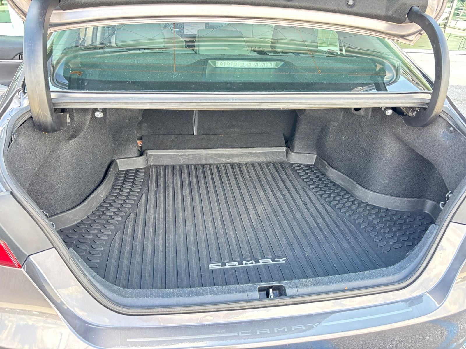 2021 Toyota Camry Hybrid XLE
