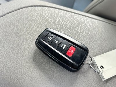 2021 Toyota Camry Hybrid XLE