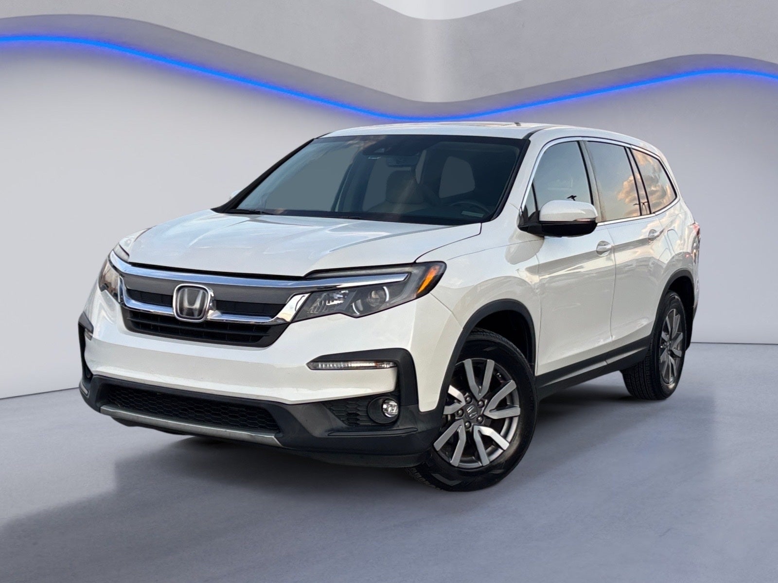 2019 Honda Pilot EX-L w/Navigation and Rear Entertainment System
