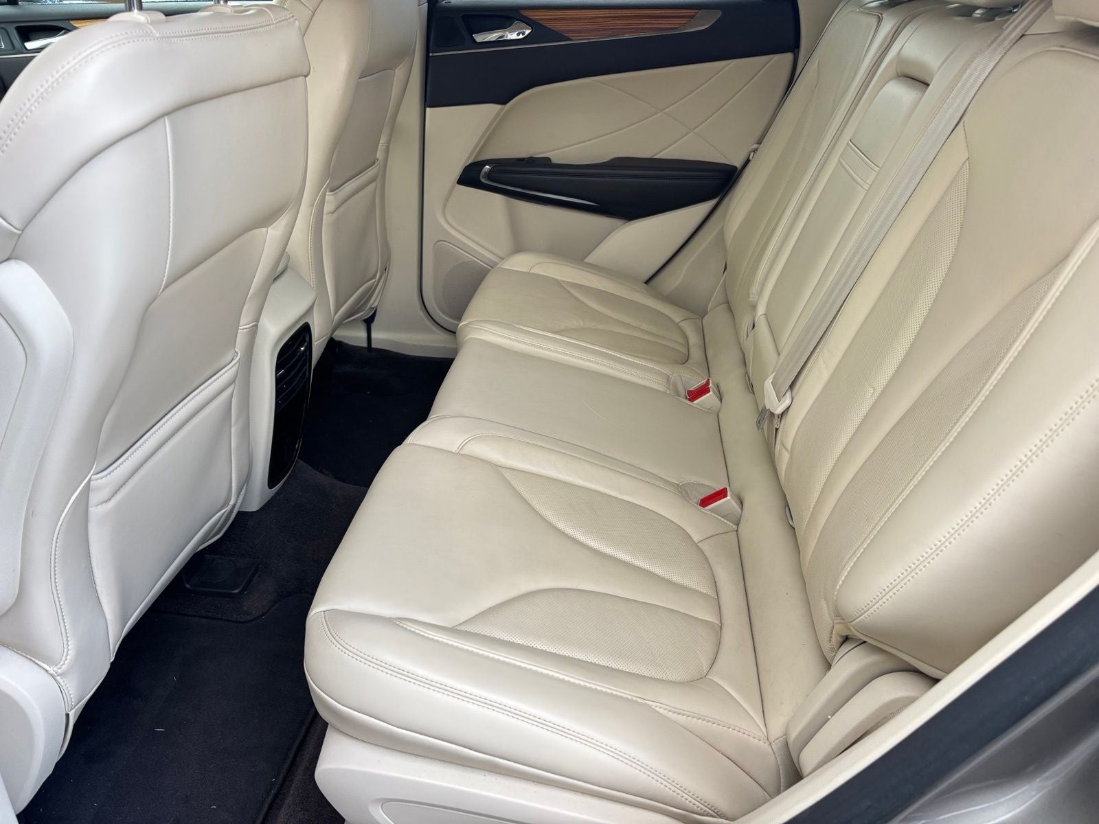 2016 Lincoln MKC Select