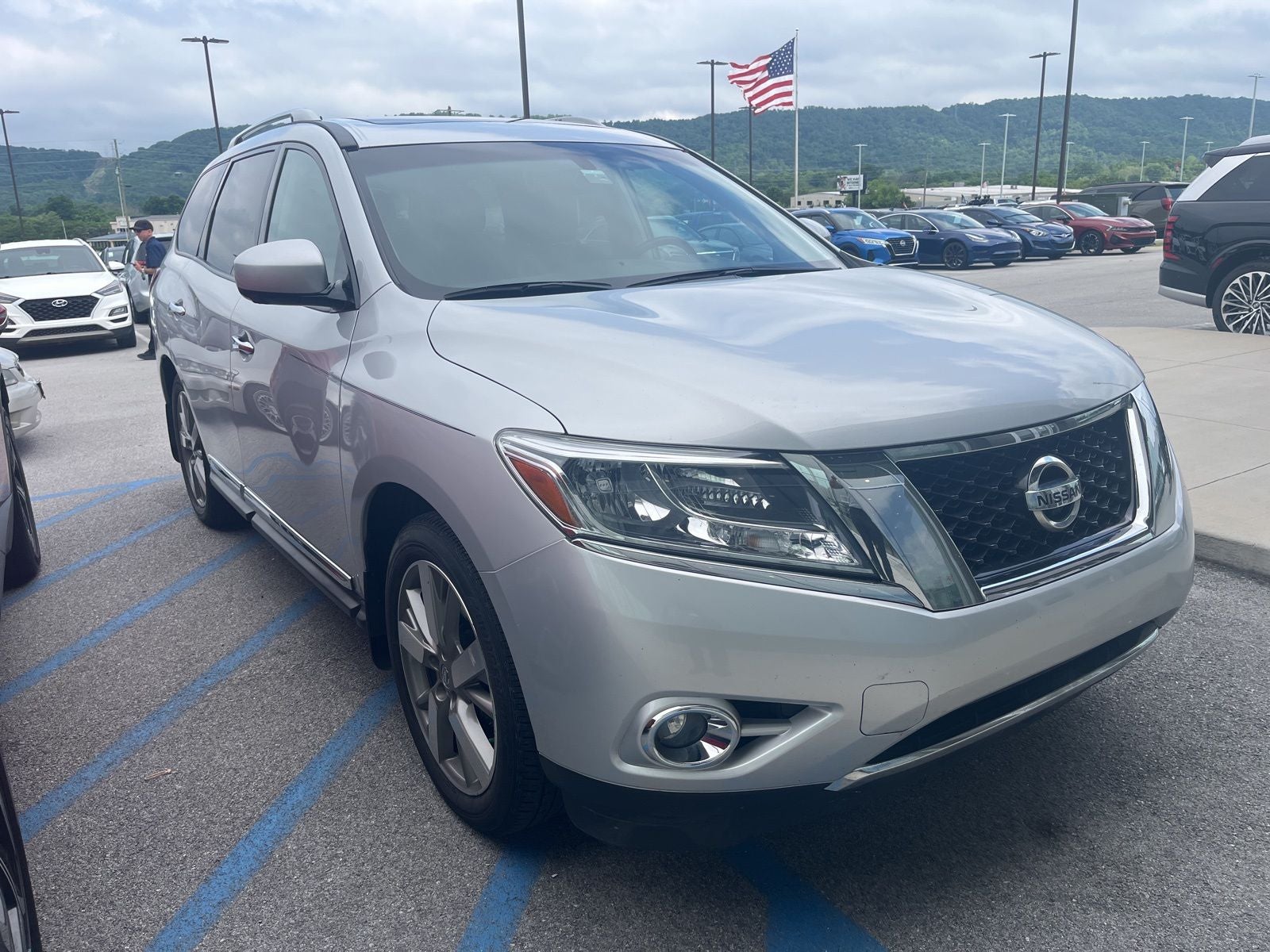 2016 Nissan Pathfinder Platinum