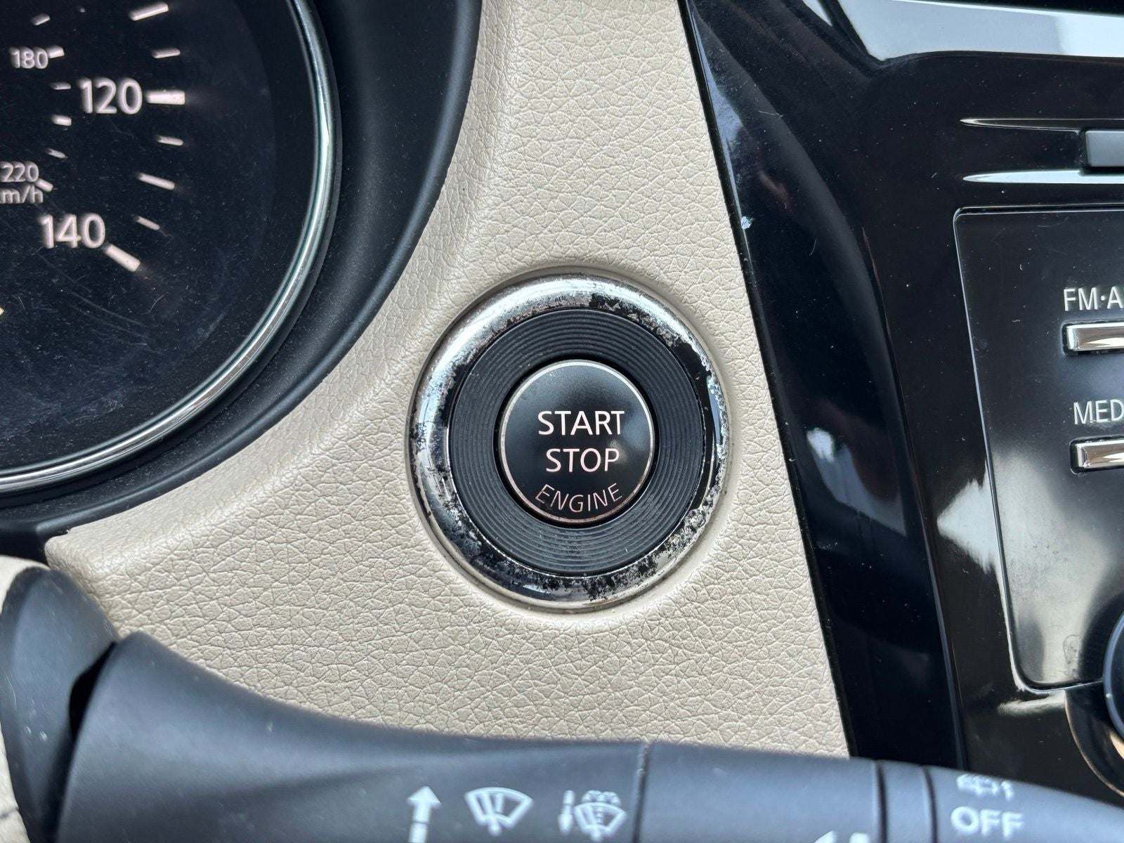 2014 Nissan Rogue SV