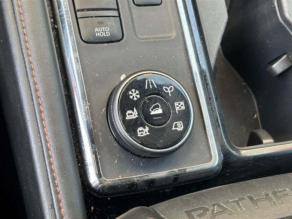 2024 Nissan Pathfinder Rock Creek