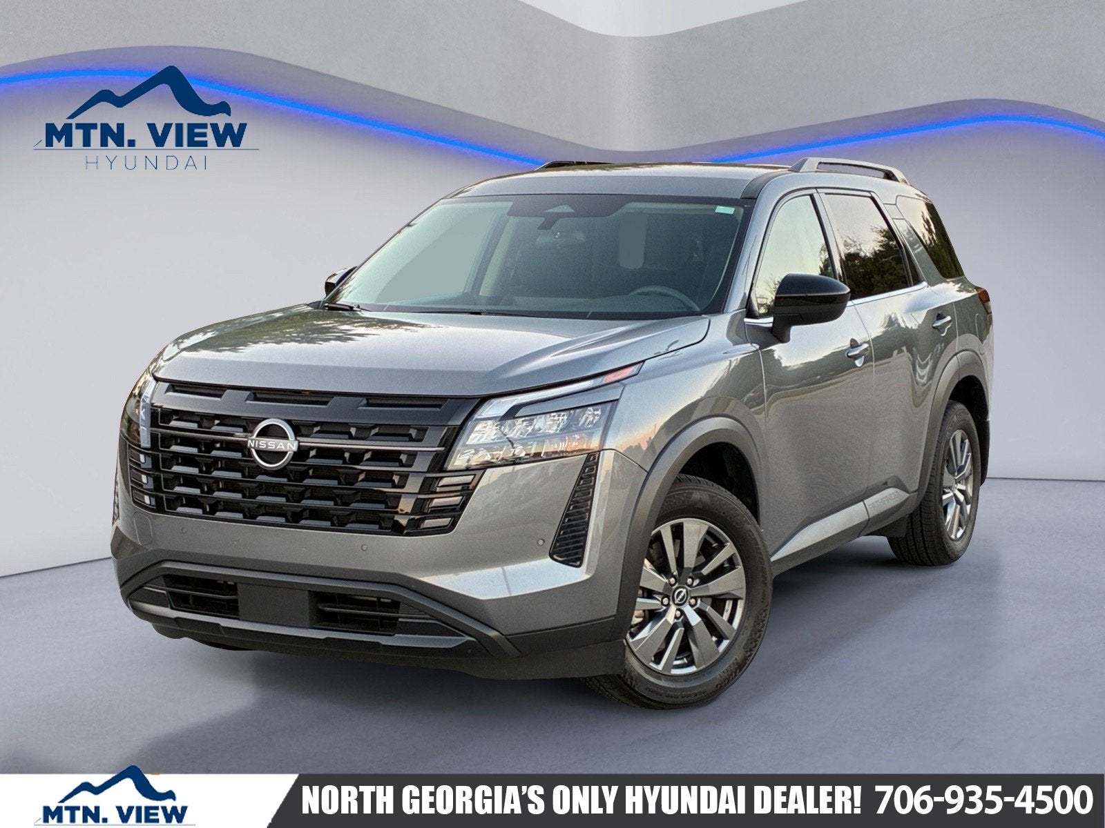 2026 Nissan Pathfinder SV