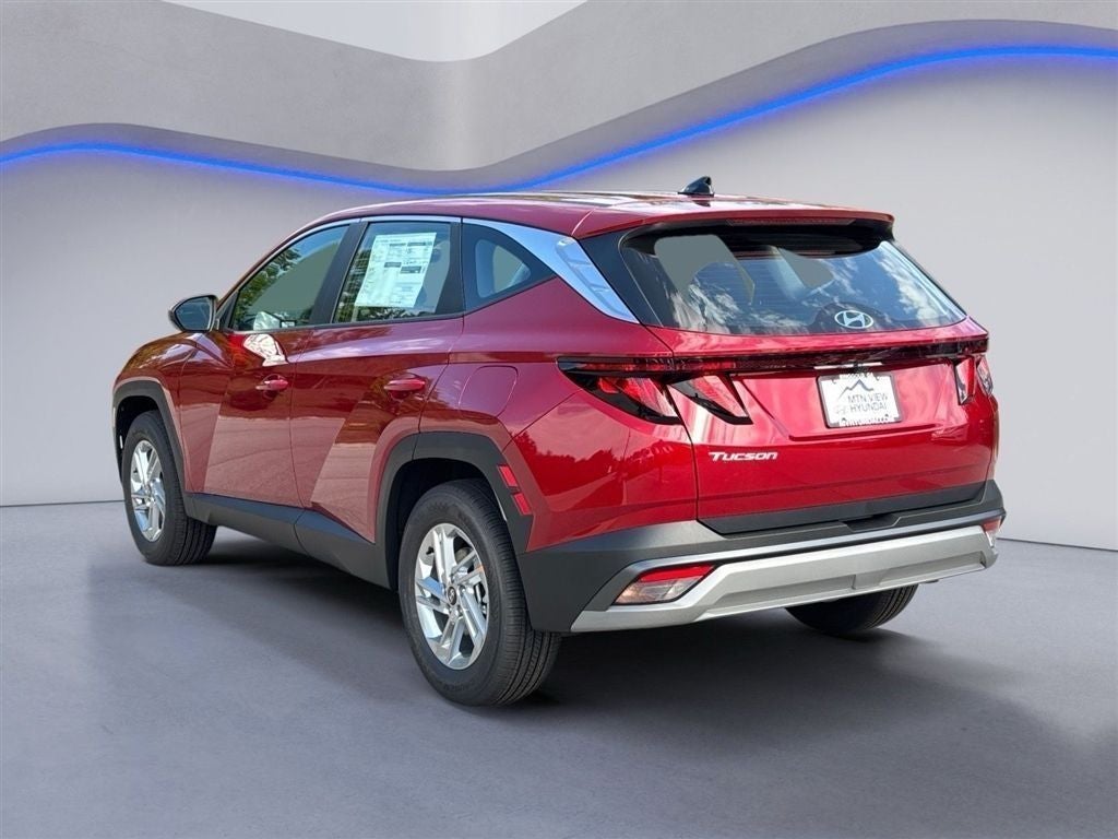 2026 Hyundai TUCSON SE