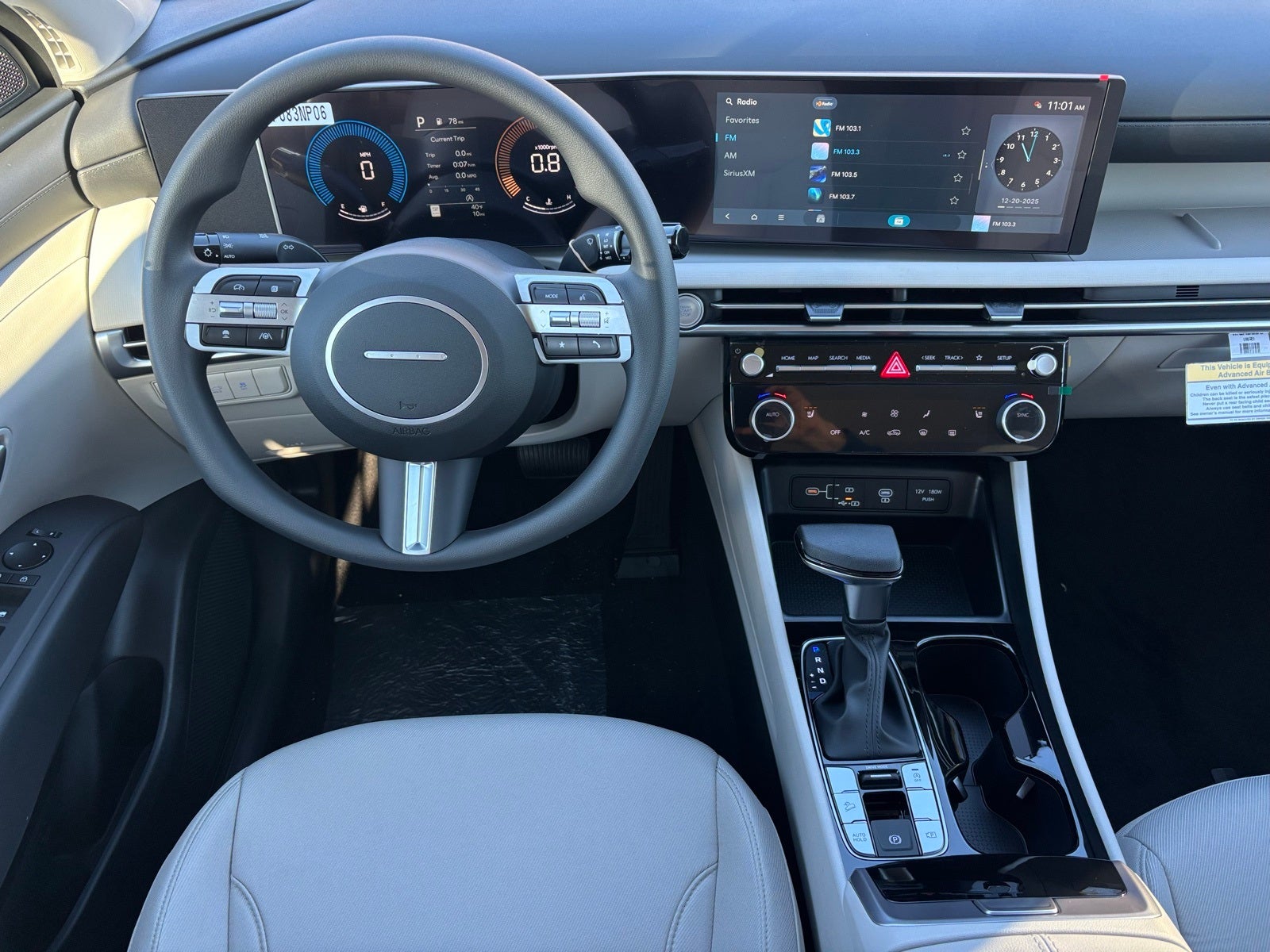 2026 Hyundai TUCSON SEL