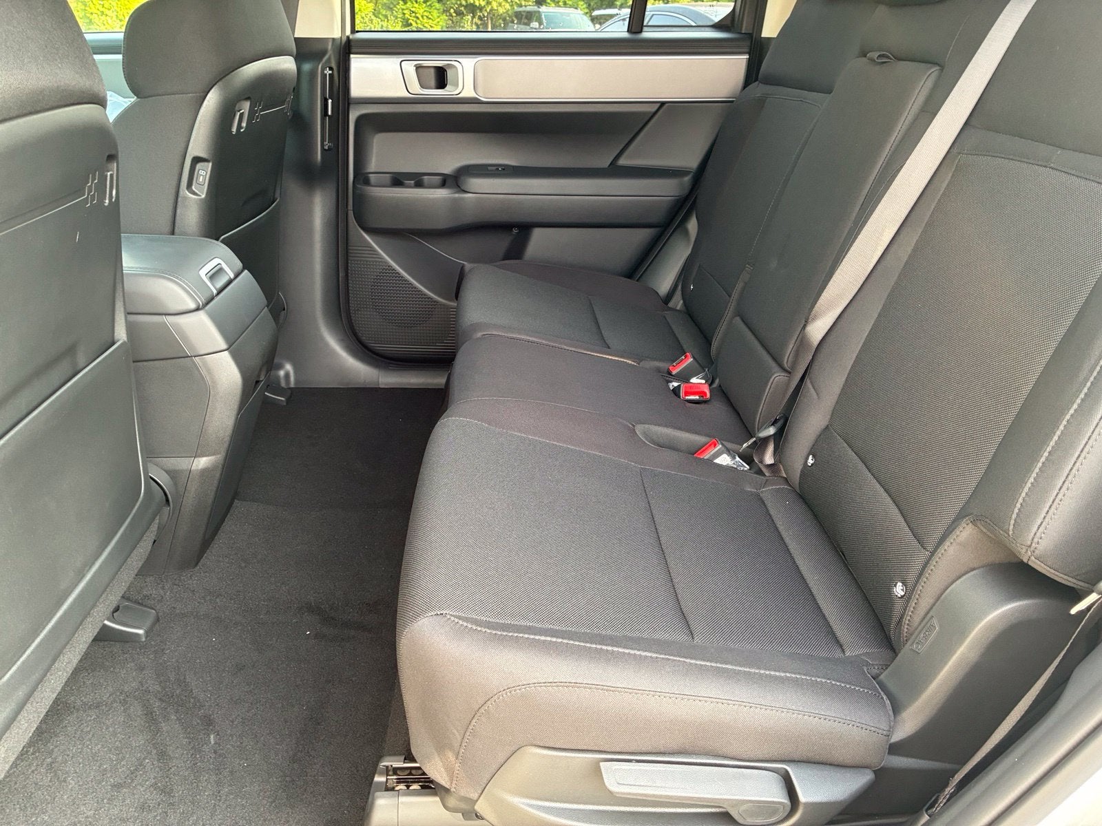 2027 Hyundai SANTA FE HYBRID SE
