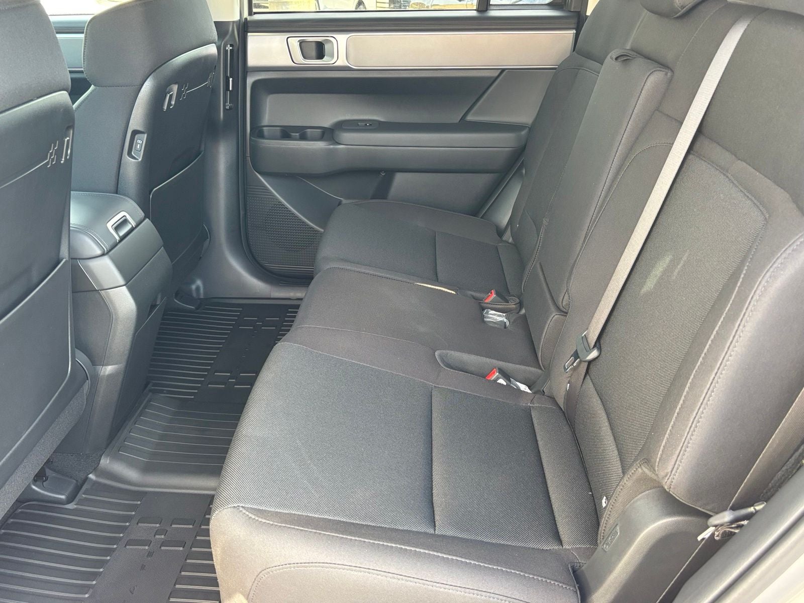 2027 Hyundai SANTA FE SE