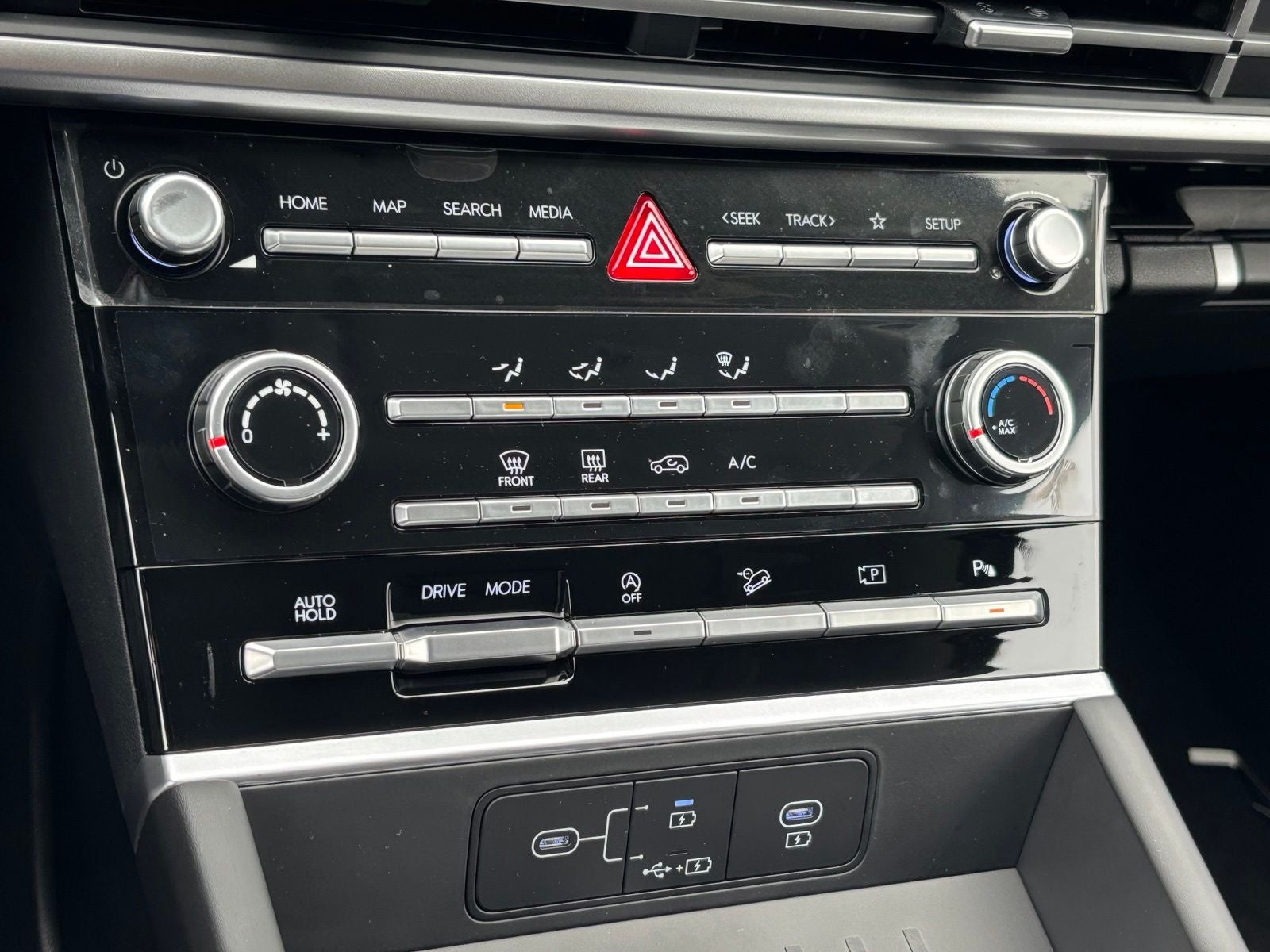 2027 Hyundai SANTA FE SE