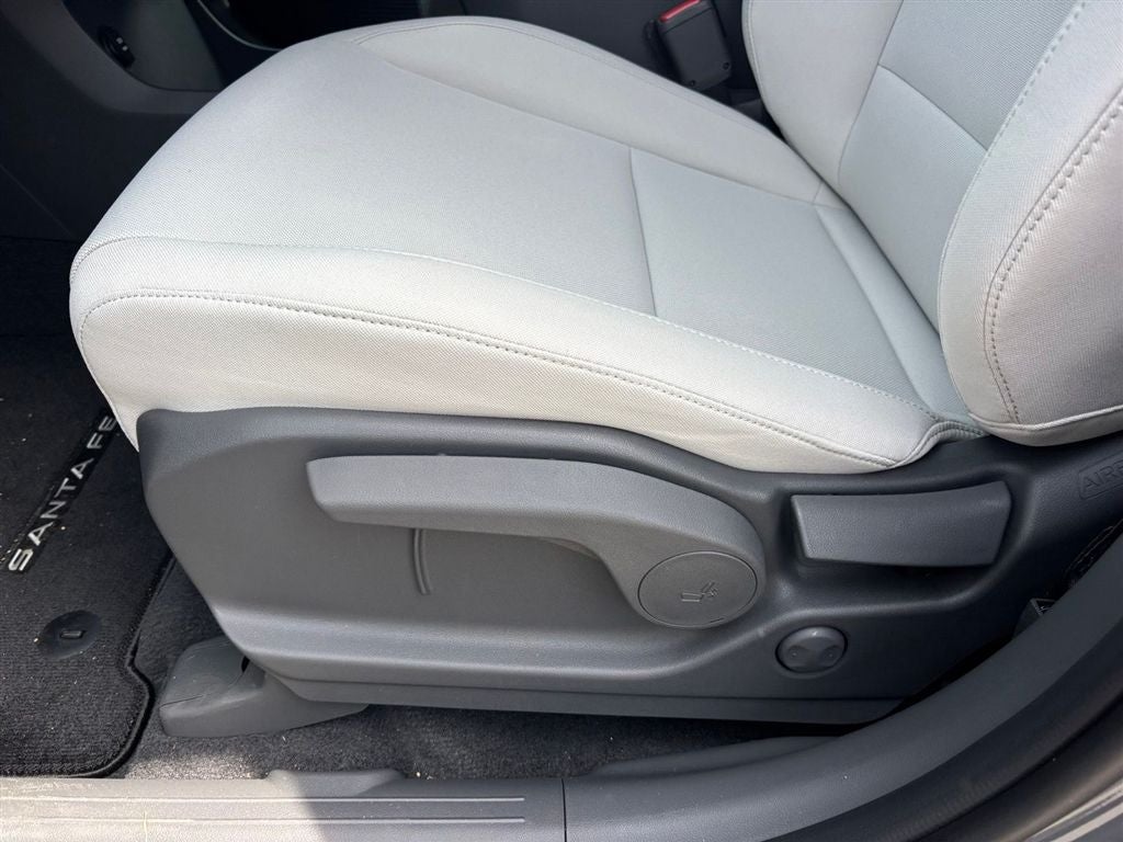 2027 Hyundai SANTA FE SE
