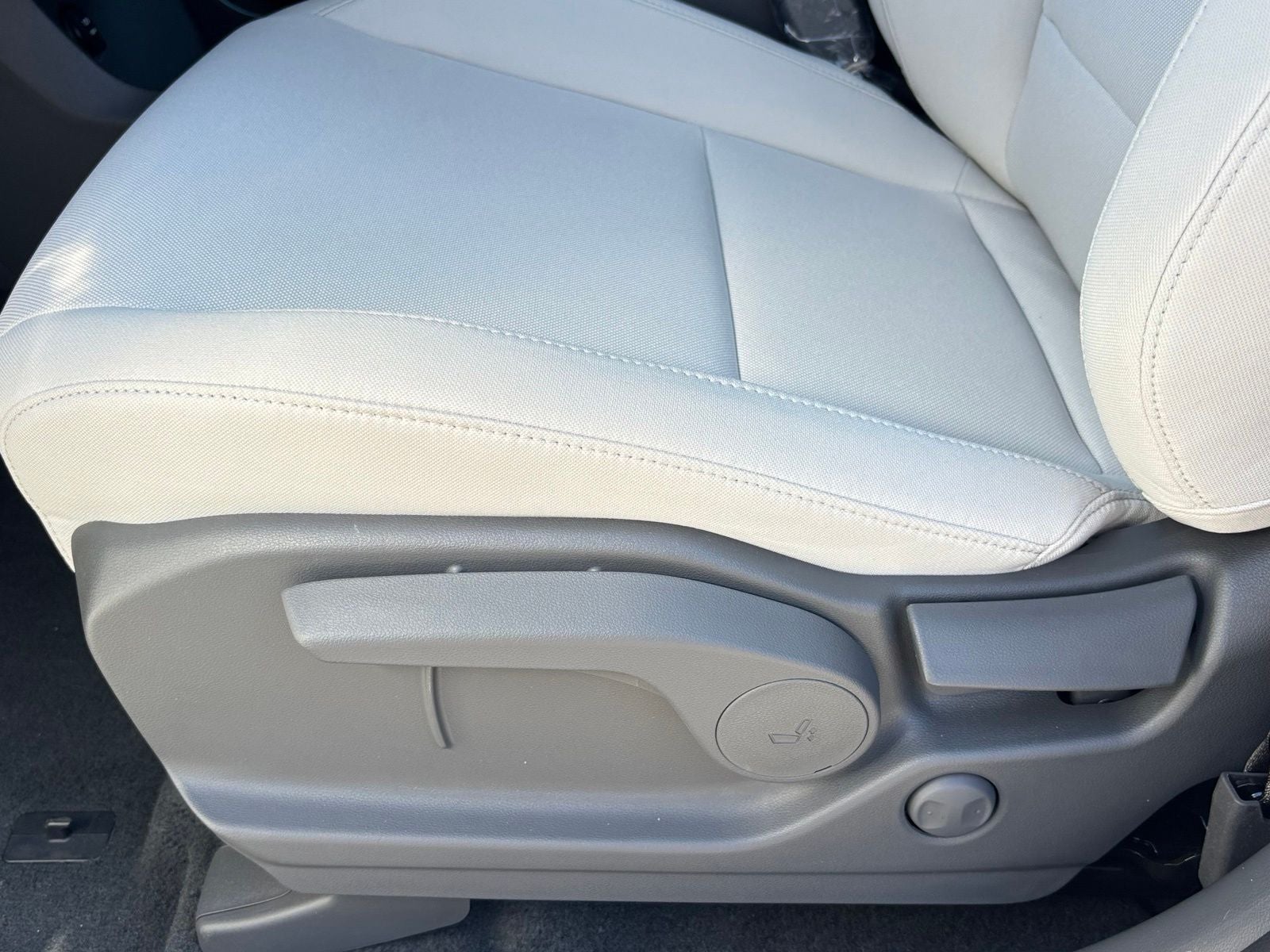 2027 Hyundai SANTA FE SE